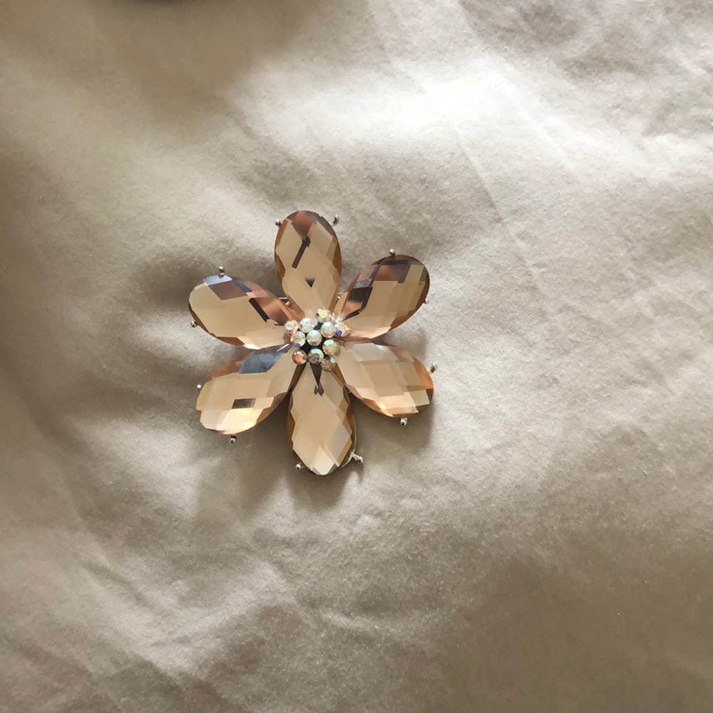 Beautiful flower pin